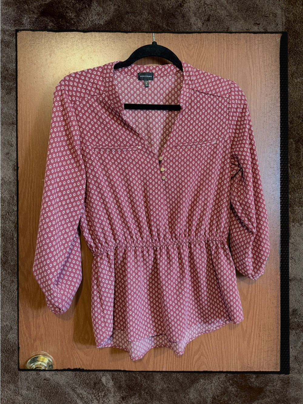 Medium Buckle Black Mauve Printed With White Diamonds Blouse